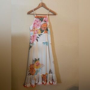 FARM Rio Floral Maxi Dress - White and Pink
